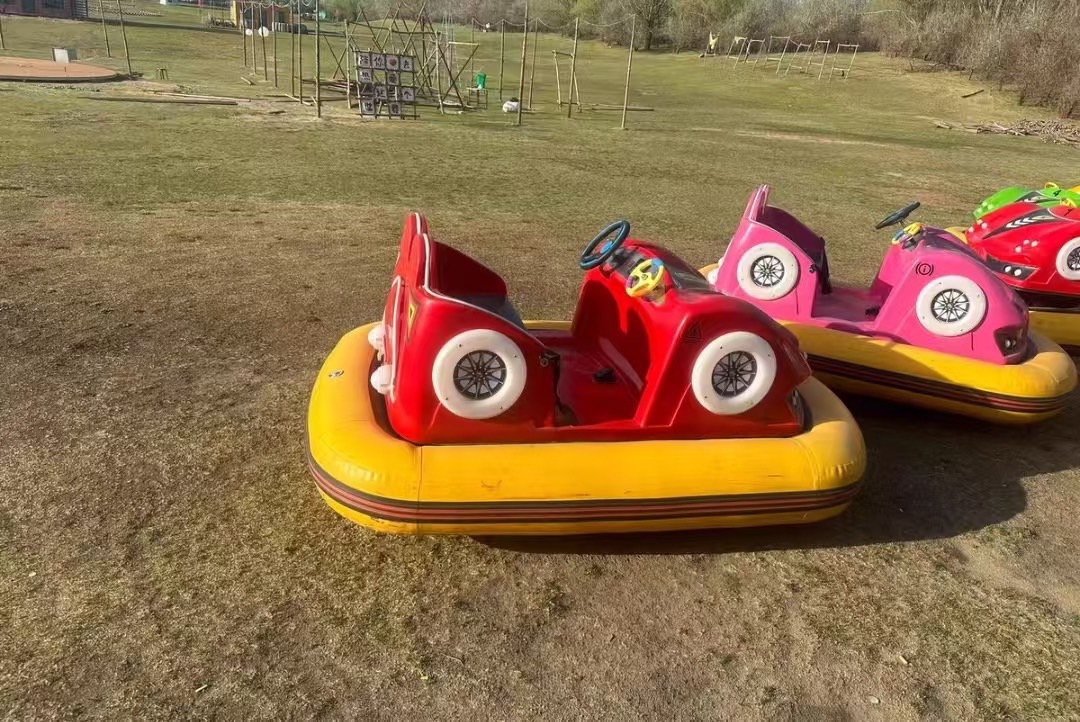 รถลอยน้ำ